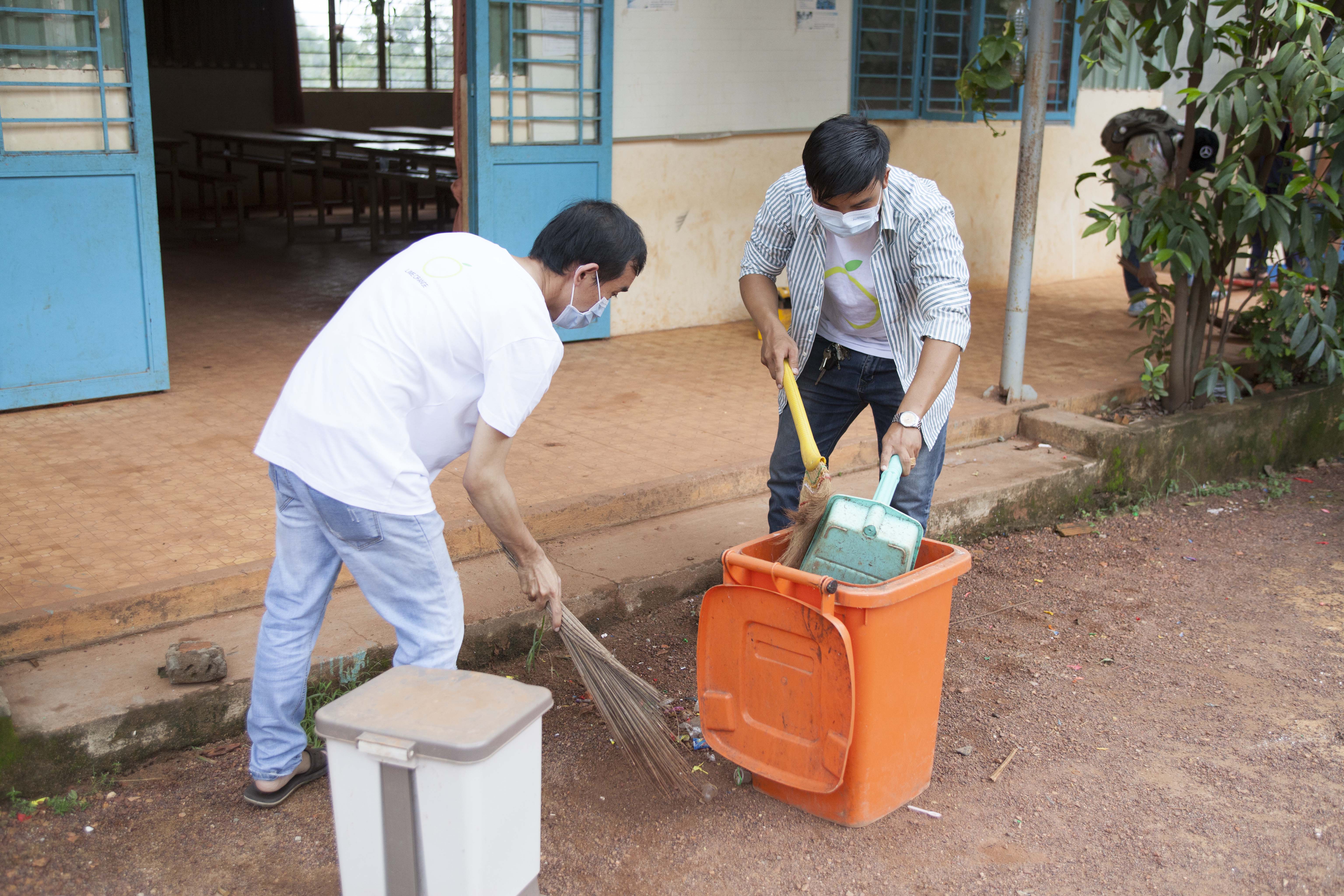 gallery navigation image