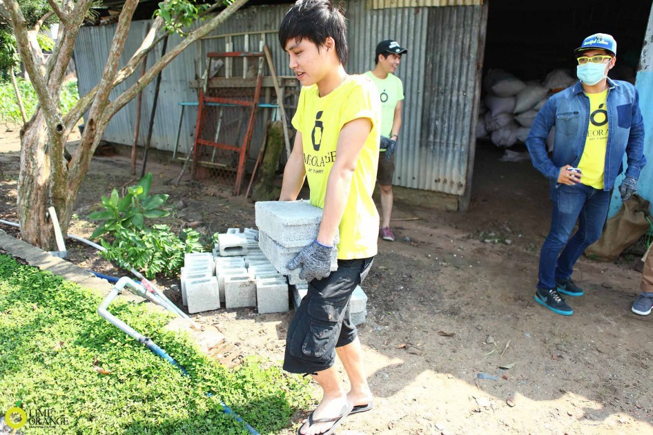 gallery navigation image