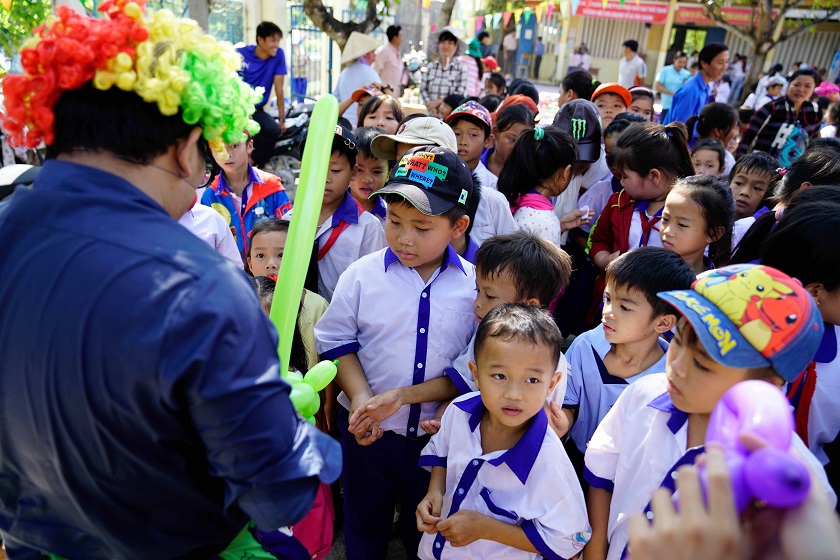 gallery navigation image