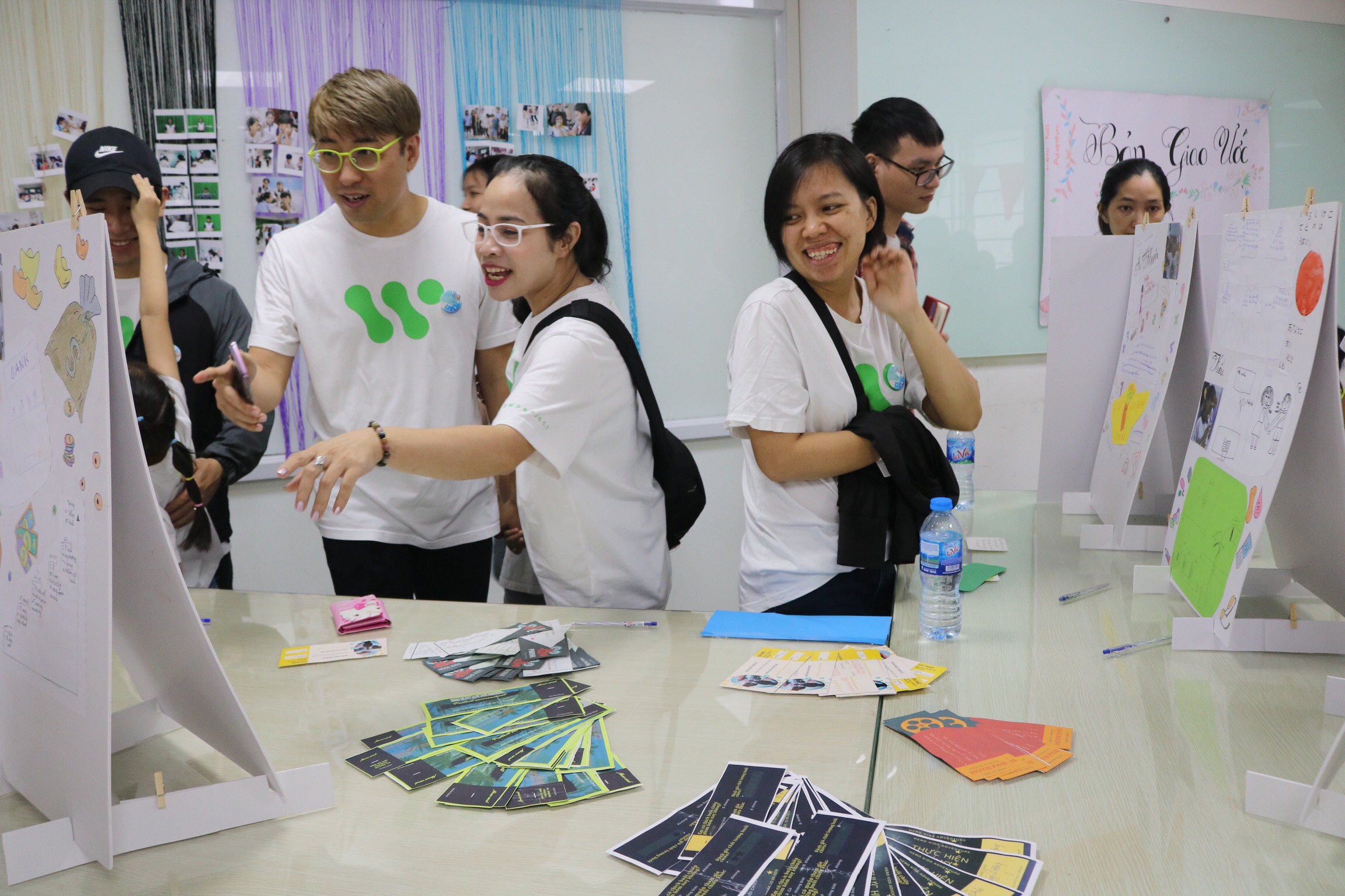 gallery navigation image