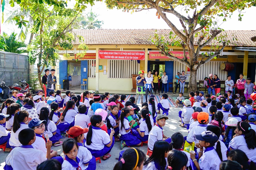 gallery navigation image