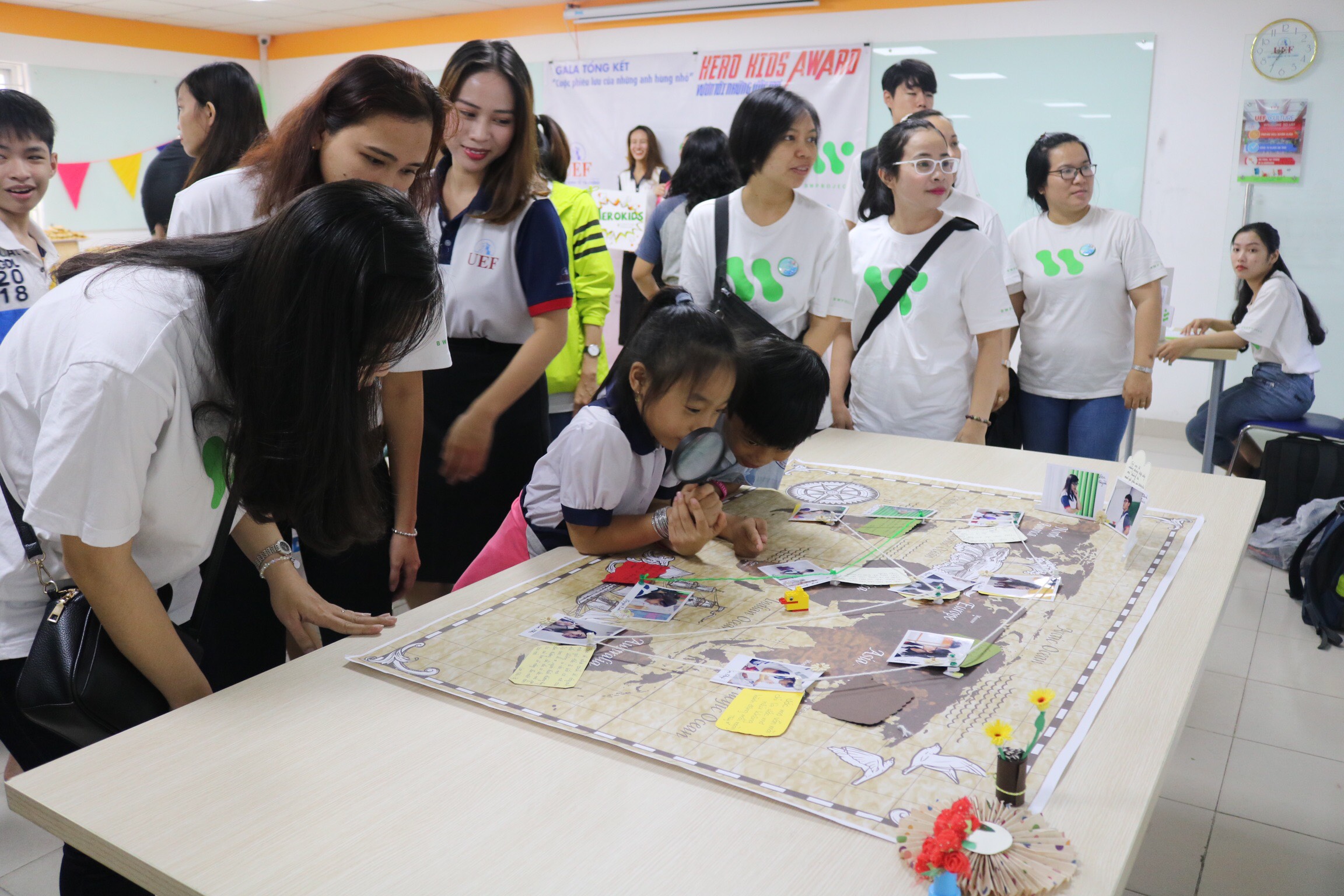 gallery navigation image