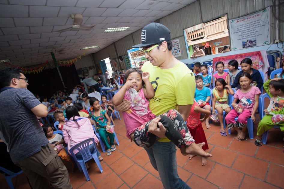 gallery navigation image