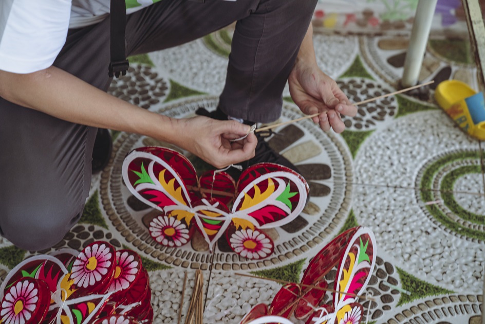 gallery navigation image