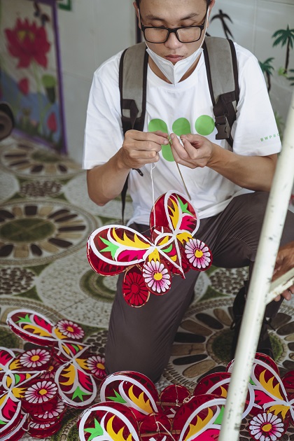 gallery navigation image