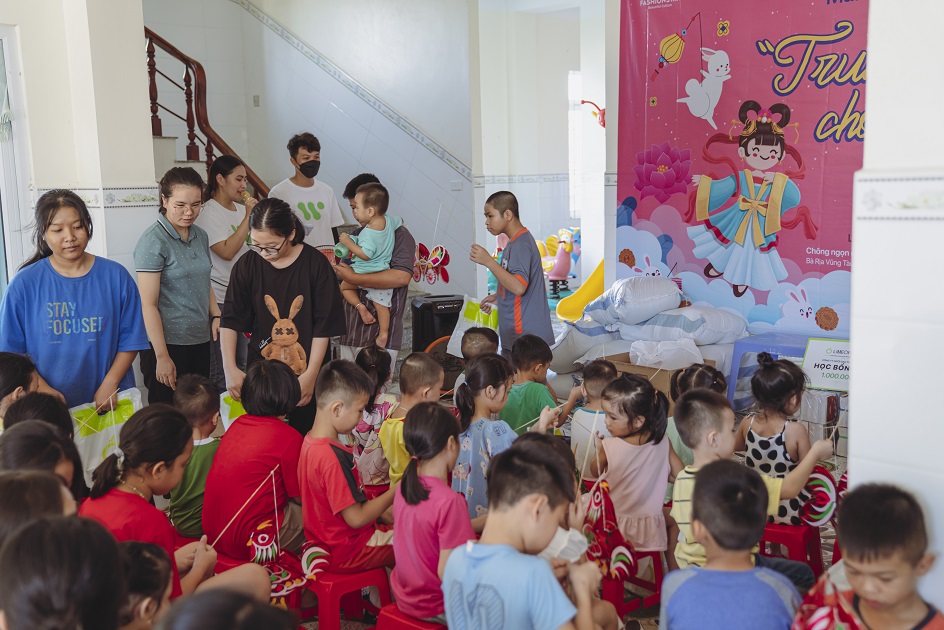 gallery navigation image