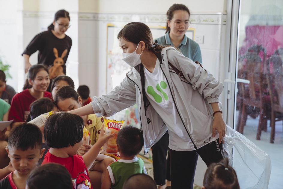 gallery navigation image