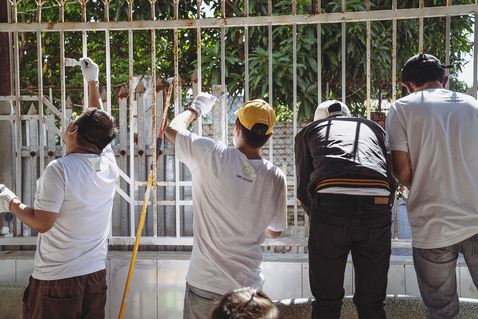 gallery navigation image