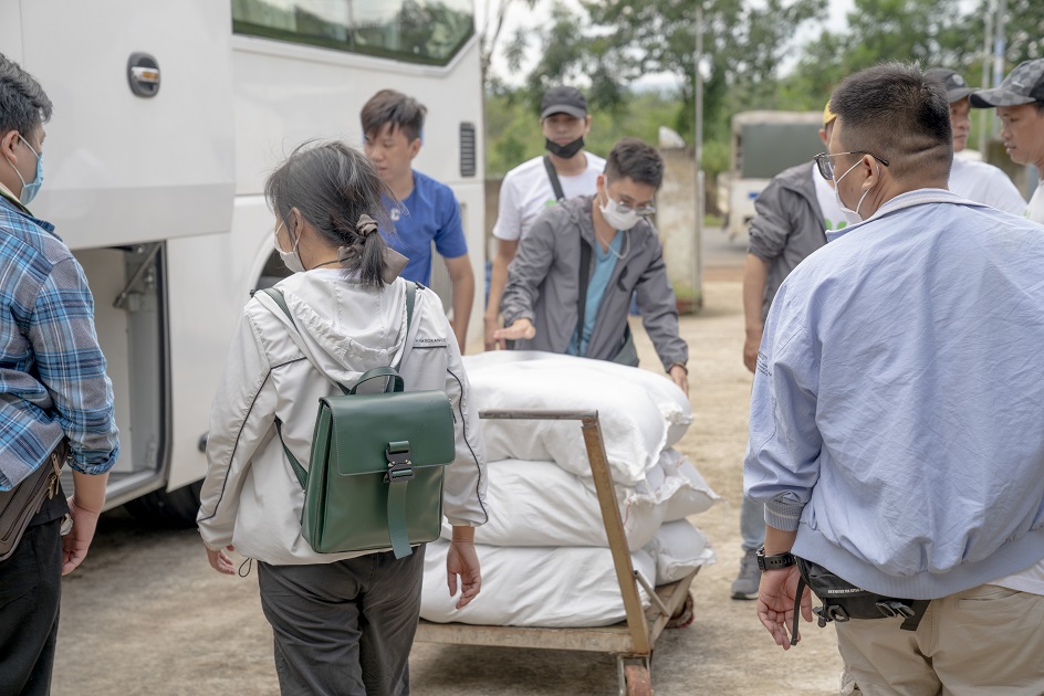 gallery navigation image