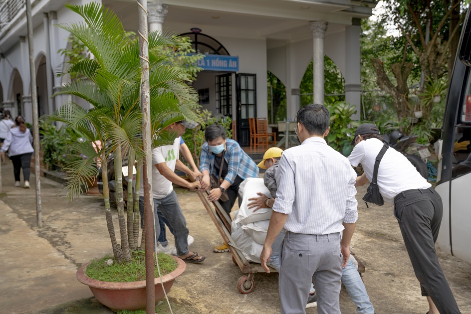 gallery navigation image