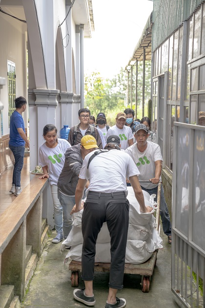 gallery navigation image