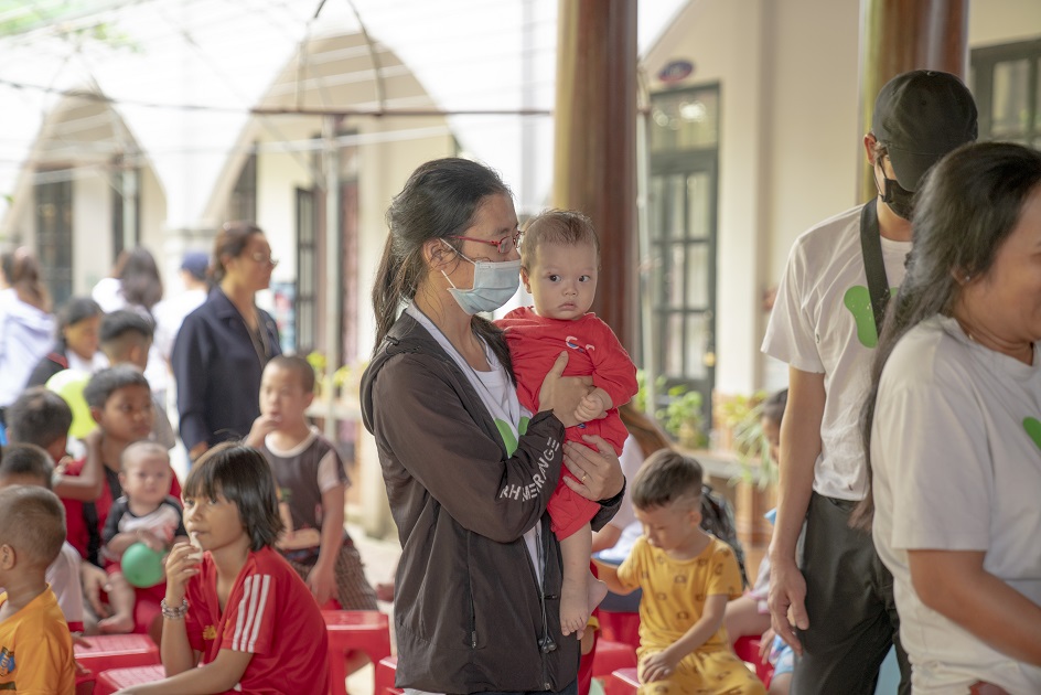 gallery navigation image