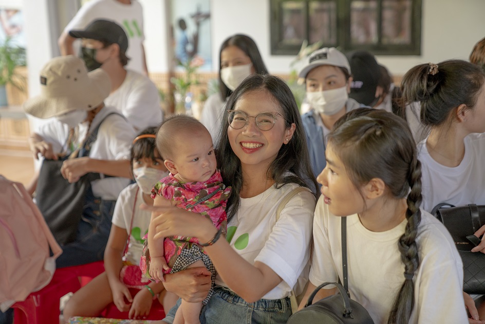 gallery navigation image