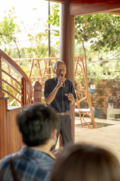 gallery navigation image