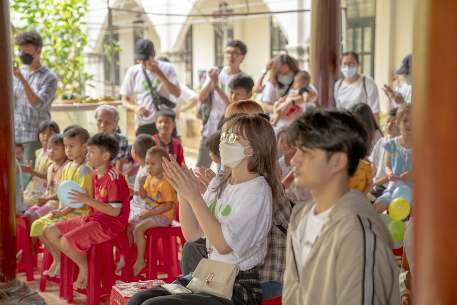 gallery navigation image