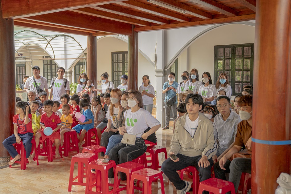 gallery navigation image