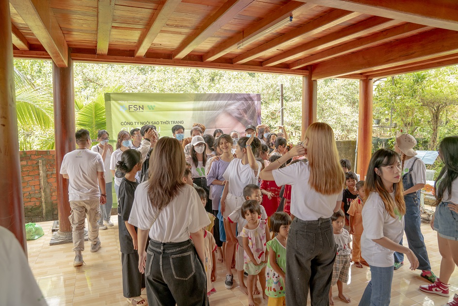 gallery navigation image