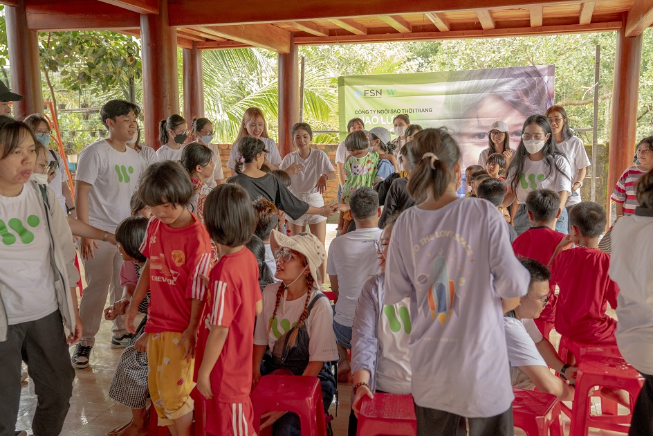 gallery navigation image