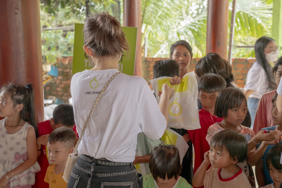 gallery navigation image