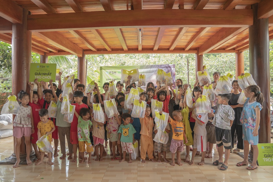 gallery navigation image