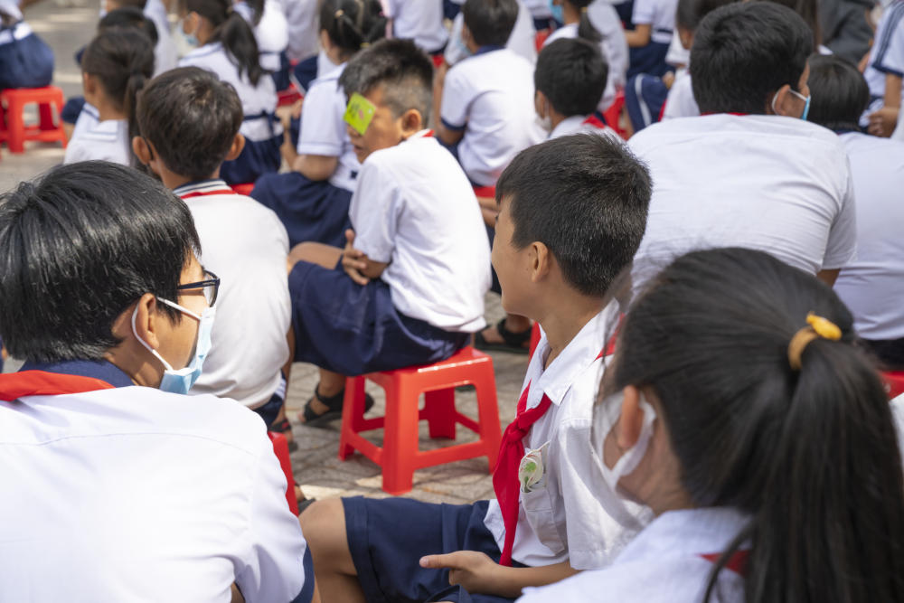 gallery navigation image