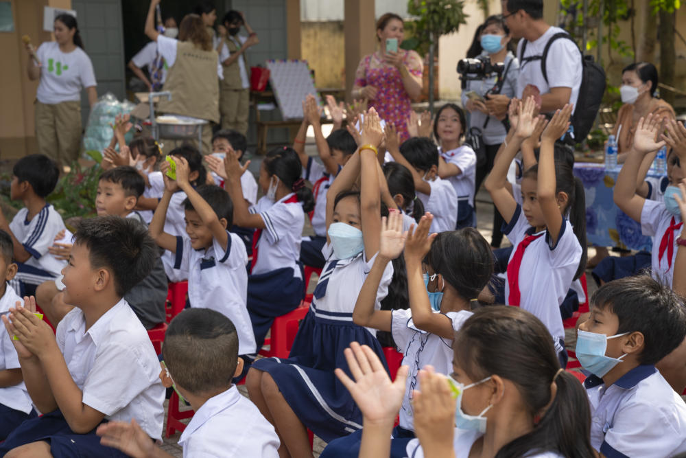 gallery navigation image