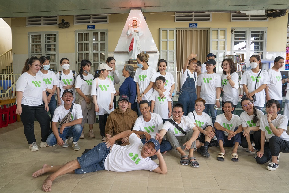 gallery navigation image