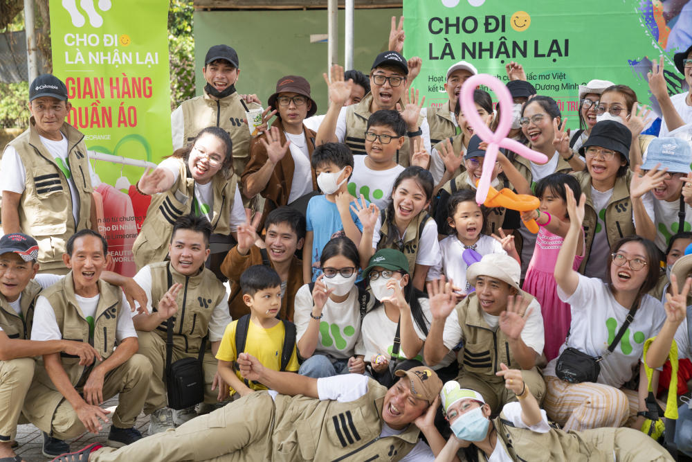 gallery navigation image