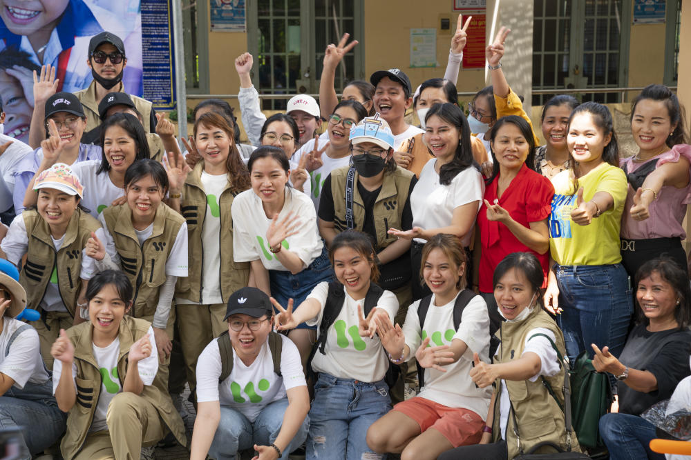 gallery navigation image