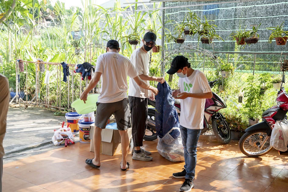 gallery navigation image