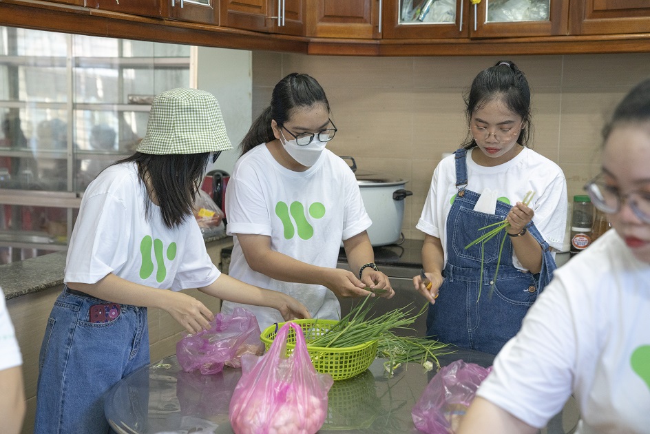 gallery navigation image