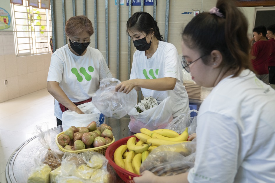 gallery navigation image