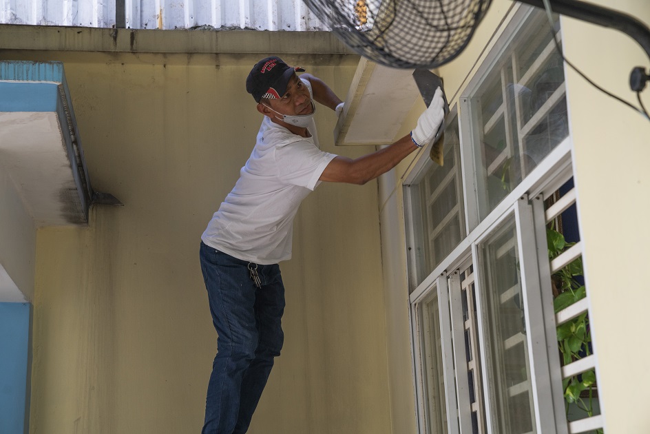 gallery navigation image