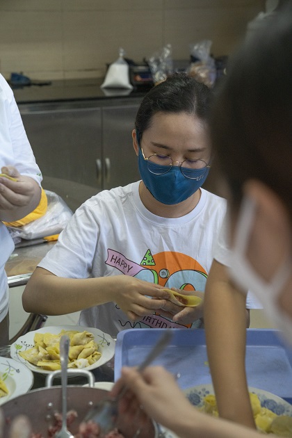 gallery navigation image