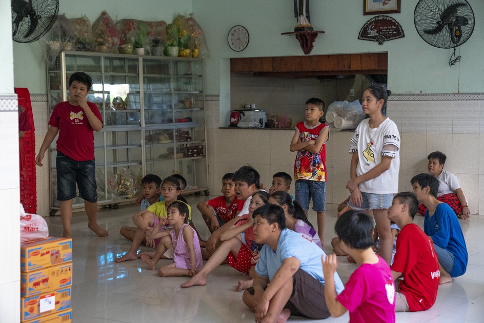 gallery navigation image