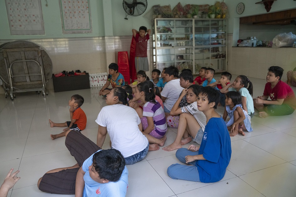 gallery navigation image