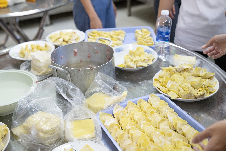 gallery navigation image