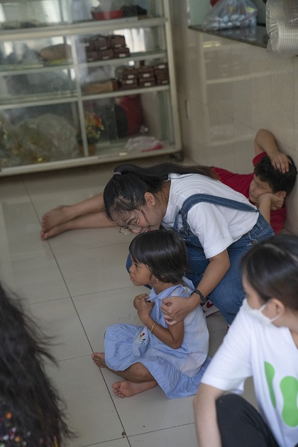 gallery navigation image