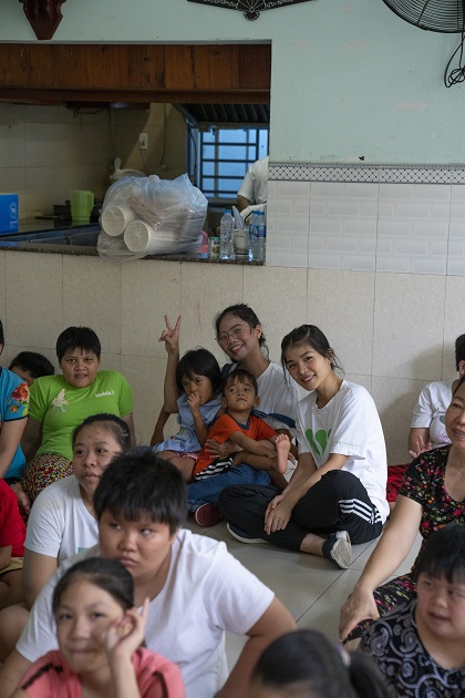 gallery navigation image