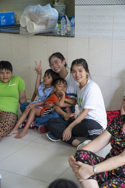 gallery navigation image