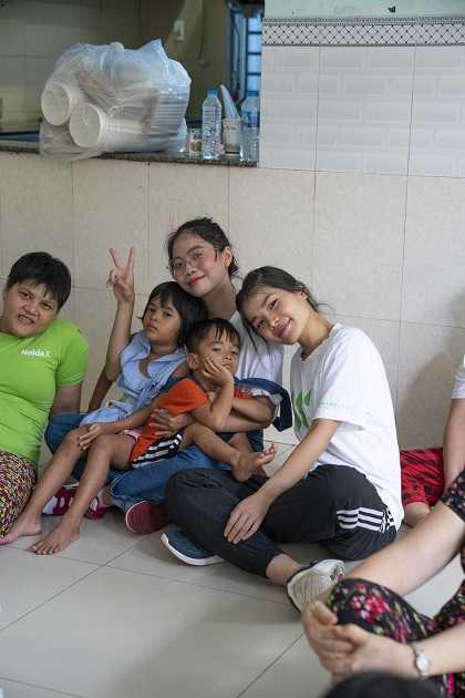 gallery navigation image