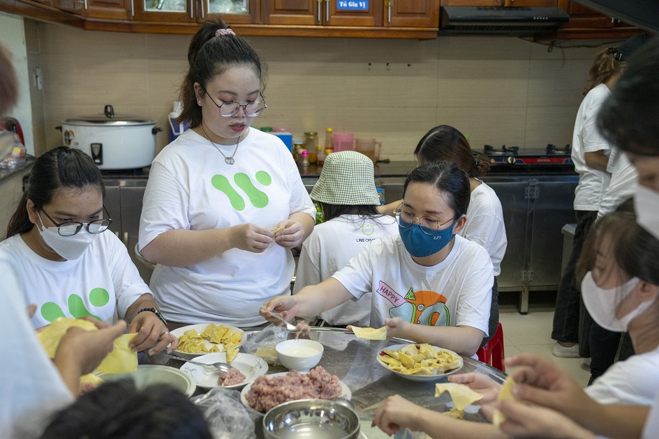 gallery navigation image