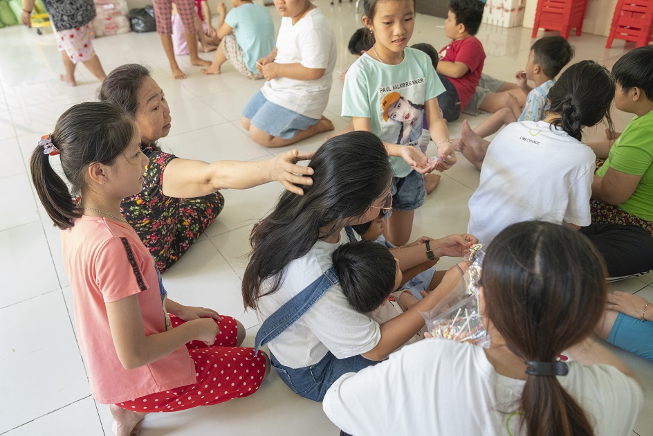 gallery navigation image