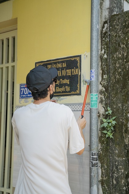 gallery navigation image