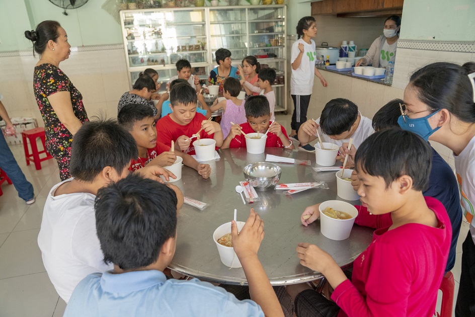 gallery navigation image