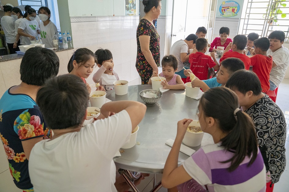 gallery navigation image