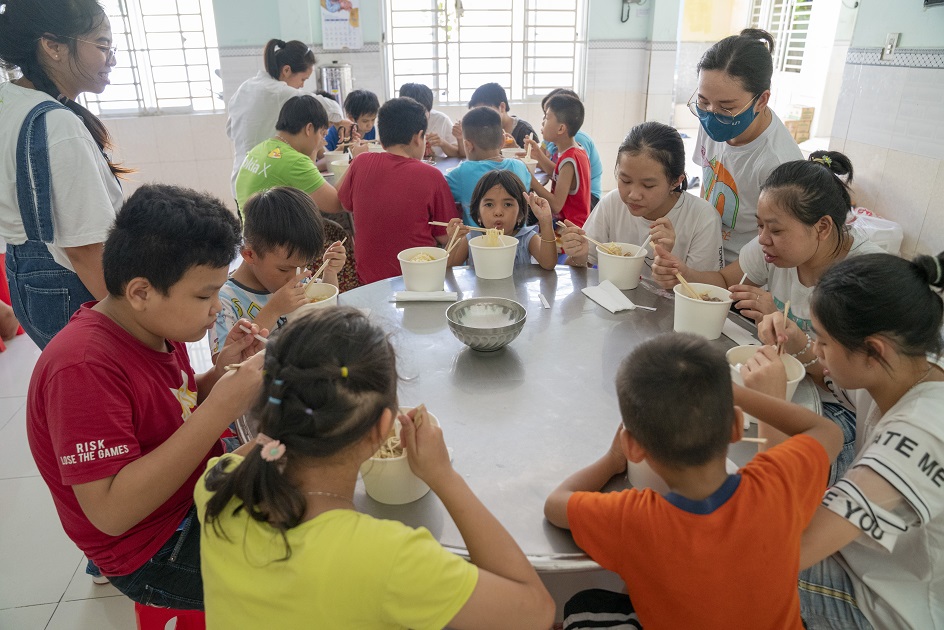 gallery navigation image