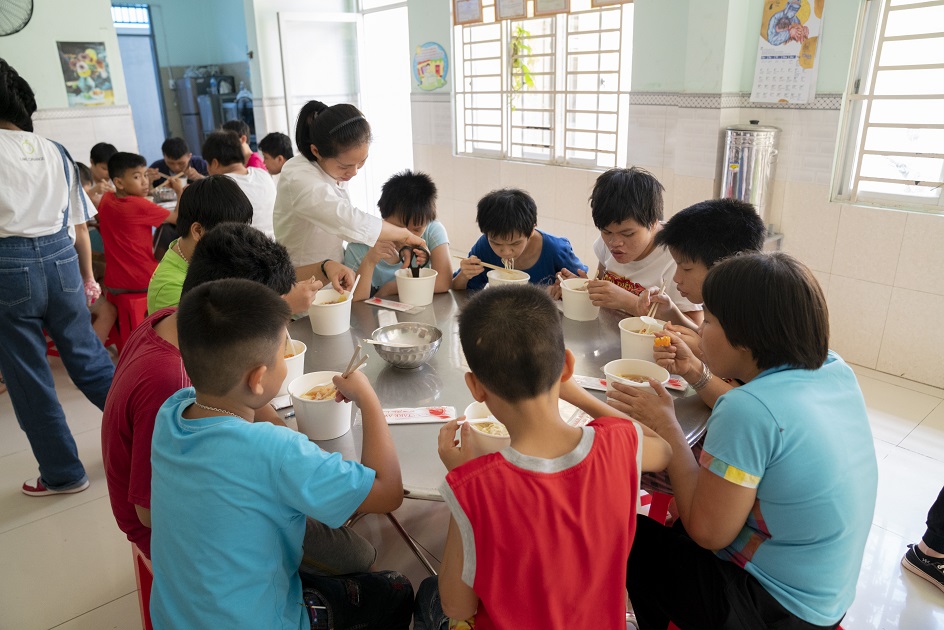 gallery navigation image