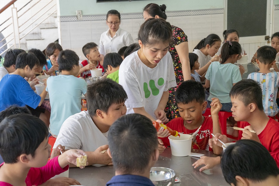 gallery navigation image