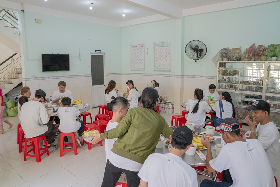 gallery navigation image